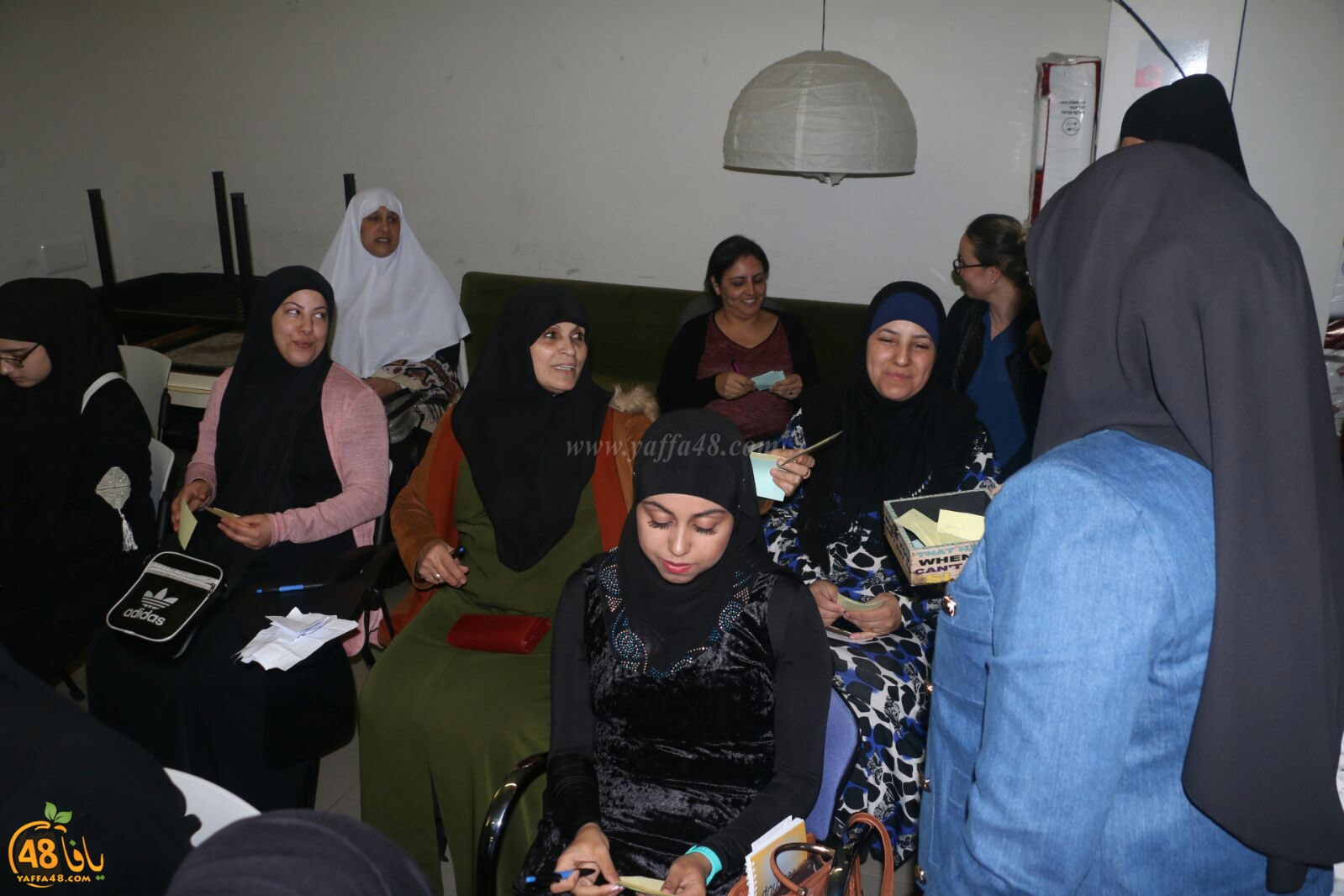 jmalatkabobyefeet83 (6).jpg